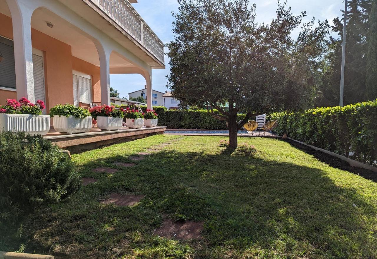 Villa Rosa Umag Exterior foto